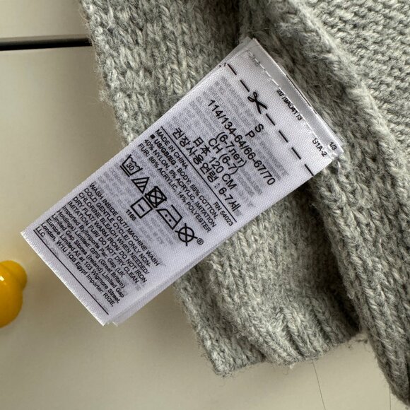 GAP kids grey knitted poncho with faux fur hood - Picture 5 of 10